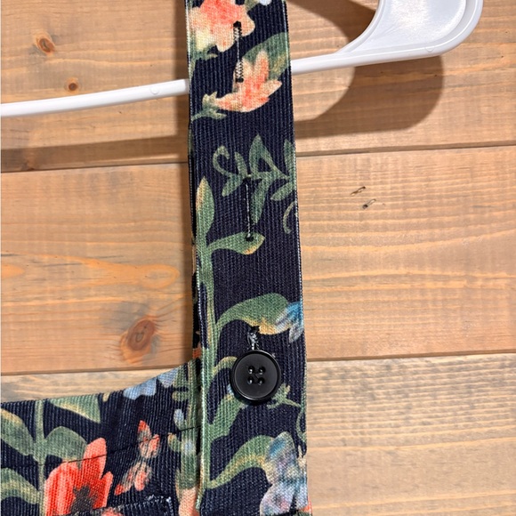 Cider Multicolor Floral Jumpsuit - Picture 4 of 5